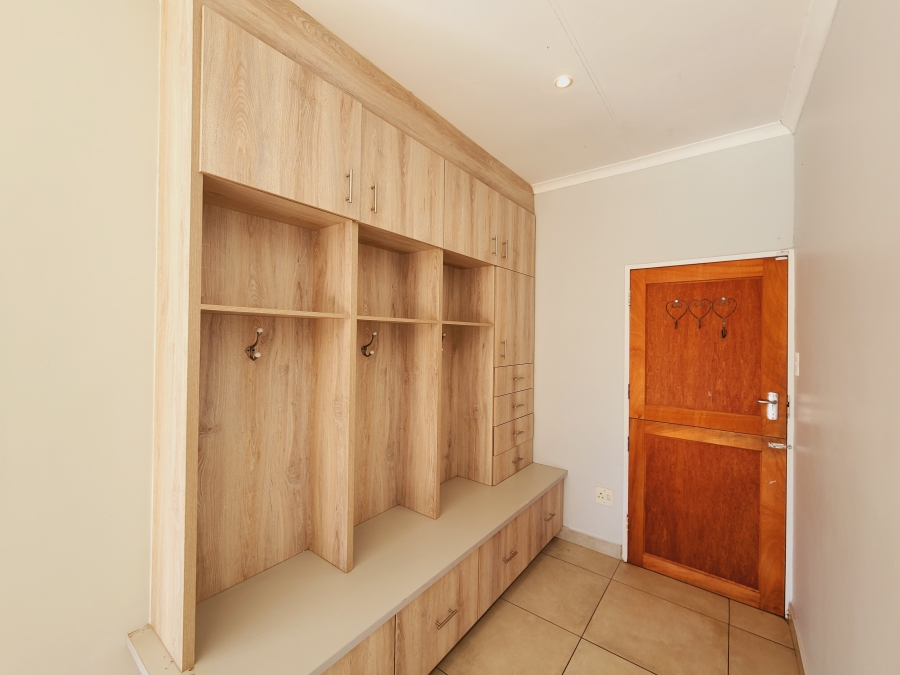 4 Bedroom Property for Sale in Heilige Akker North West